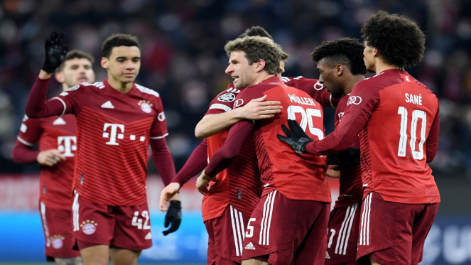 Bayern Münih gol oldu yağdı; Liverpool yenilgiyle turladı