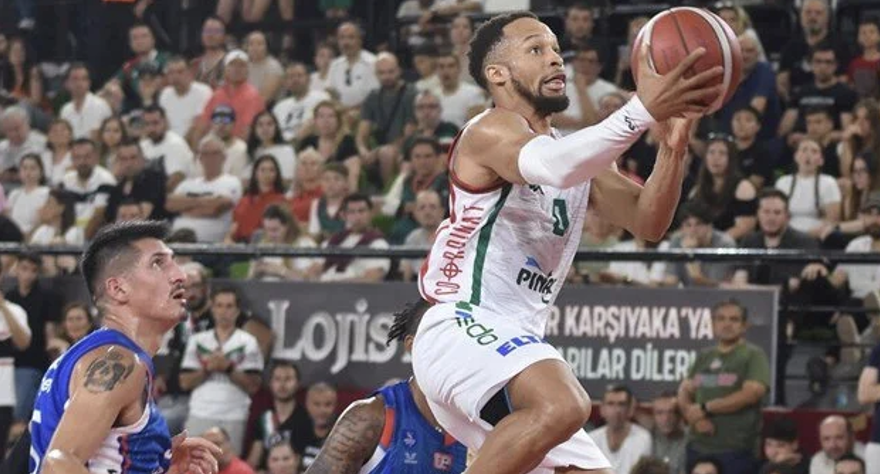 Jaylon Brown, Karşıyaka’dan Bursaspor’a Transfer Oldu