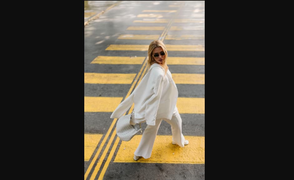 Songül Torbaoğlu ile Yeni Bir Program: “Sadece” Ege TV’de